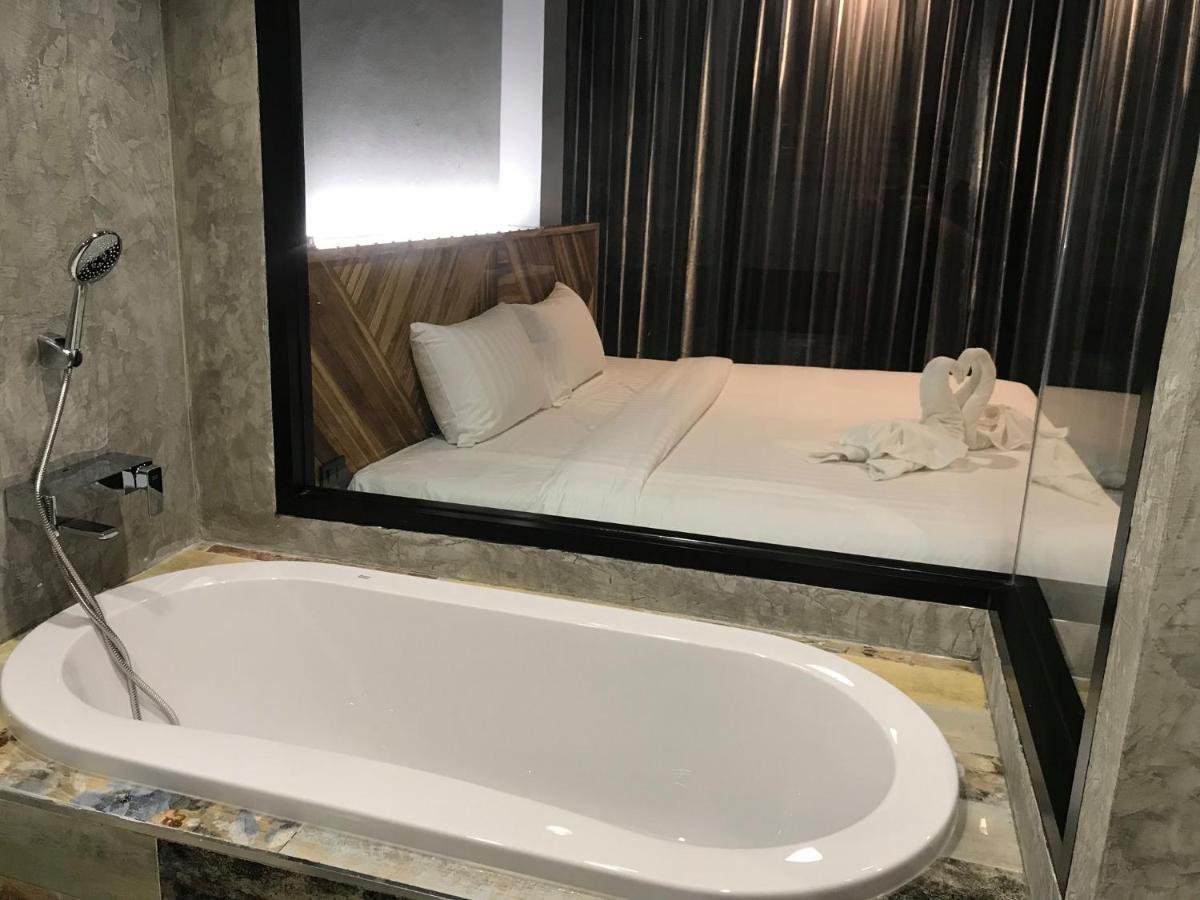 Ou Hotel 피차눌로크 외부 사진