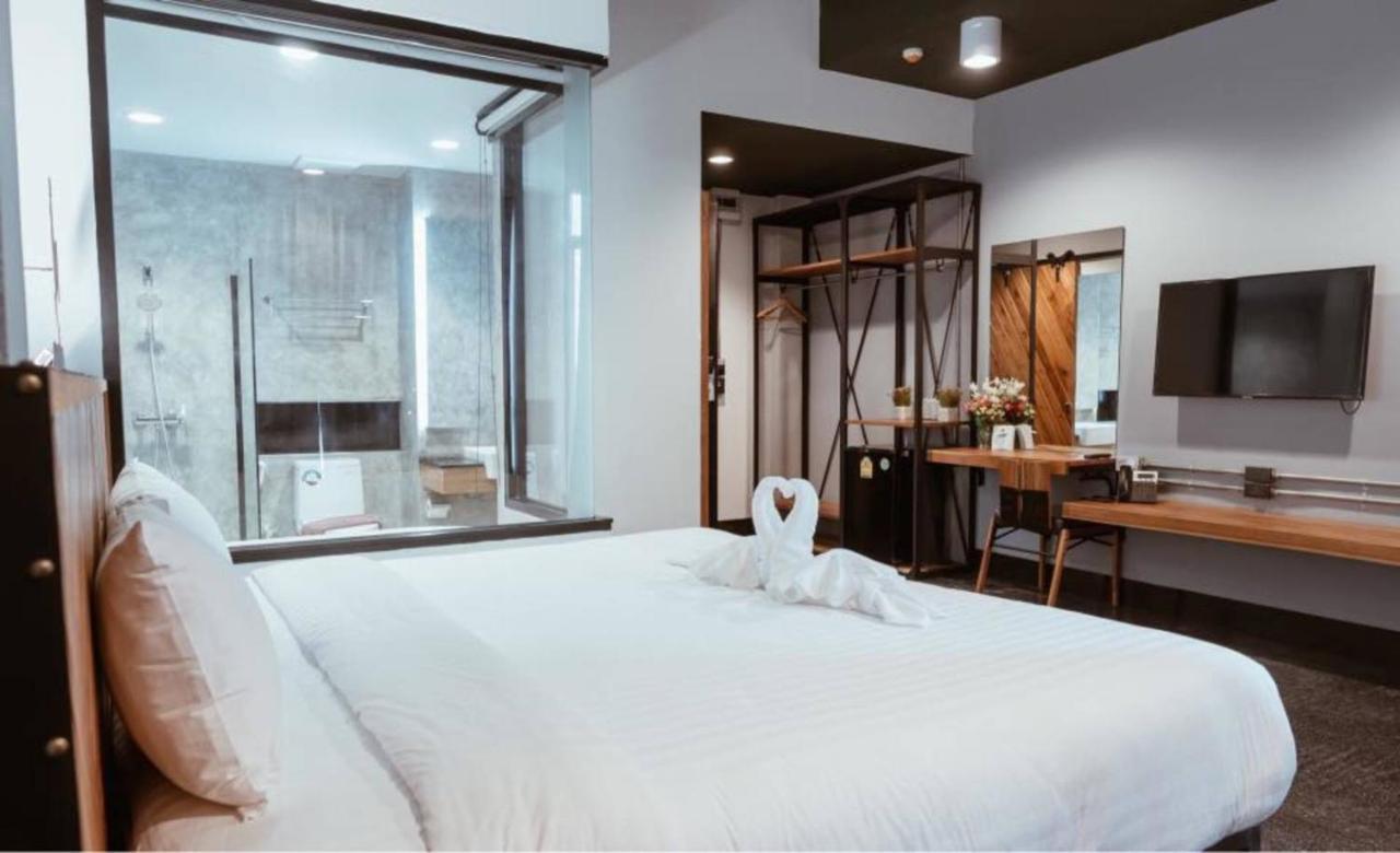 Ou Hotel 피차눌로크 외부 사진